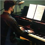 Profesor particular de piano y lenguaje musical. Clases online y presencial